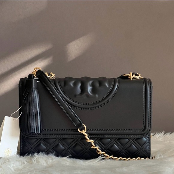 76997 - Tory Burch Fleming Convertible Shoulder Bag - Picture 2 of 16